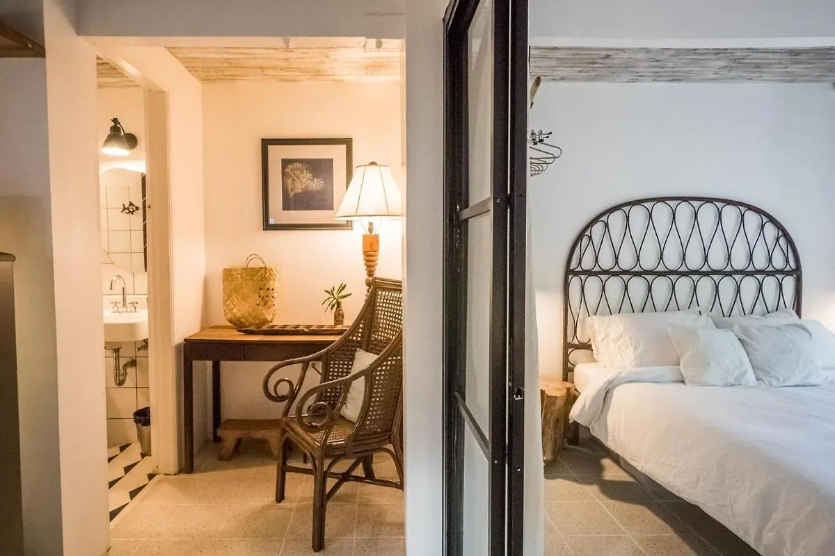 Eiwa Nest Self-Service Apartment - Pet Friendly, Ac, Outdoor Tub! Santa Rita